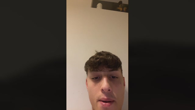 Angeluzzo01  25-03-2022